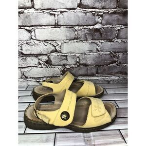 Hotter ALMA COMFORT CONCEPT Buttercup Yellow Nubuck Strap Sandals Women Sz 8.5US